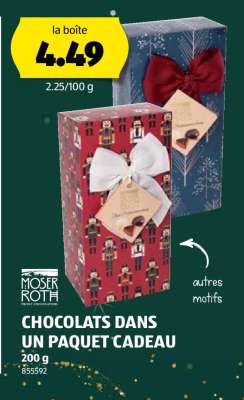 CHOCOLATS DANS UN PAQUET CADEAU
