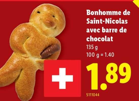 Bonhomme de Saint-Nicolas avec barre de chocolat