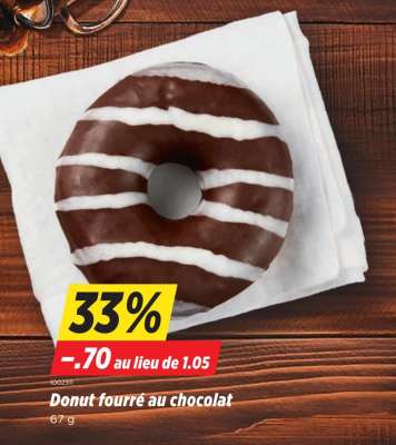 Donut fourré au chocolat