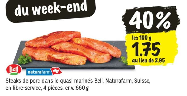 Steaks de porc dans le quasi marinés